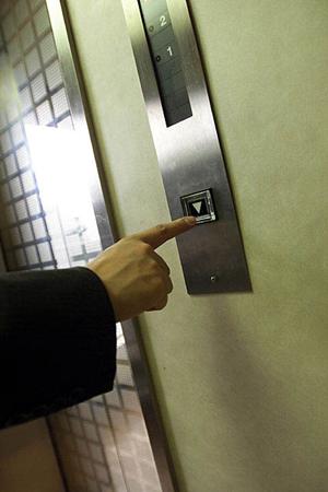 機器管理システムが減らせる負担