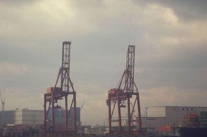 電気料金削減を考えている会社は早目にご相談を